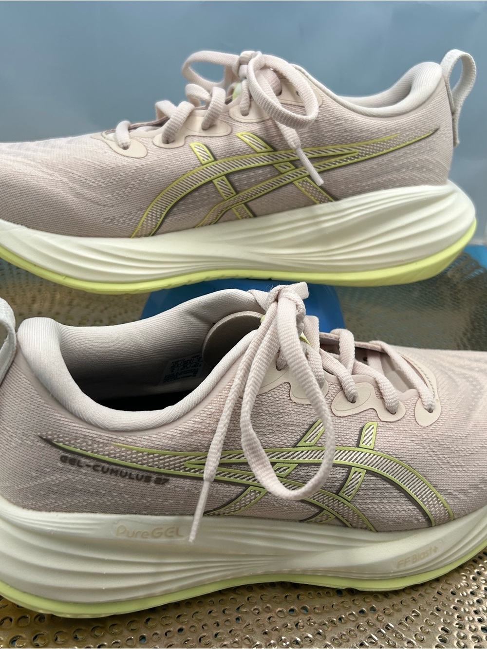 ASICS women 7.5 wide beige gel running shoes
